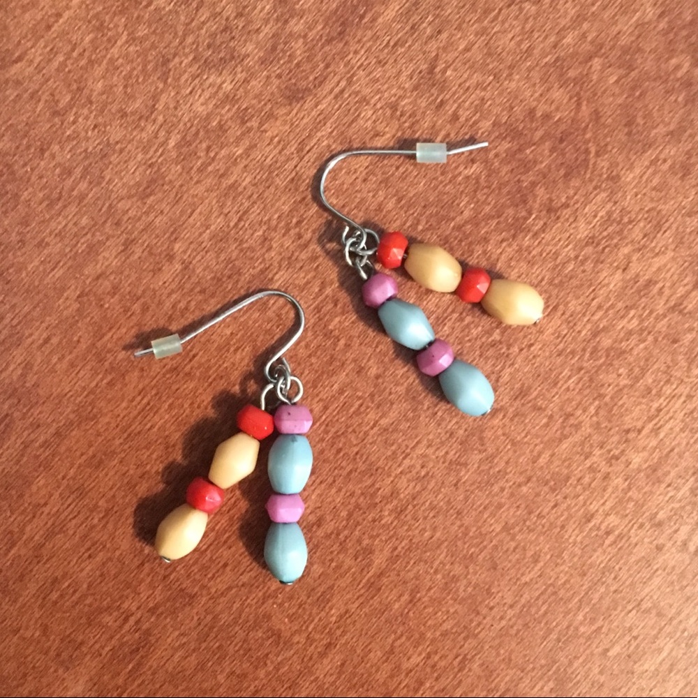 Beaded multicolored hanging earrings.